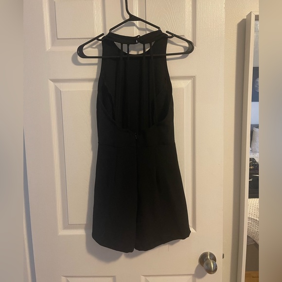 Crepe romper - Picture 2 of 3